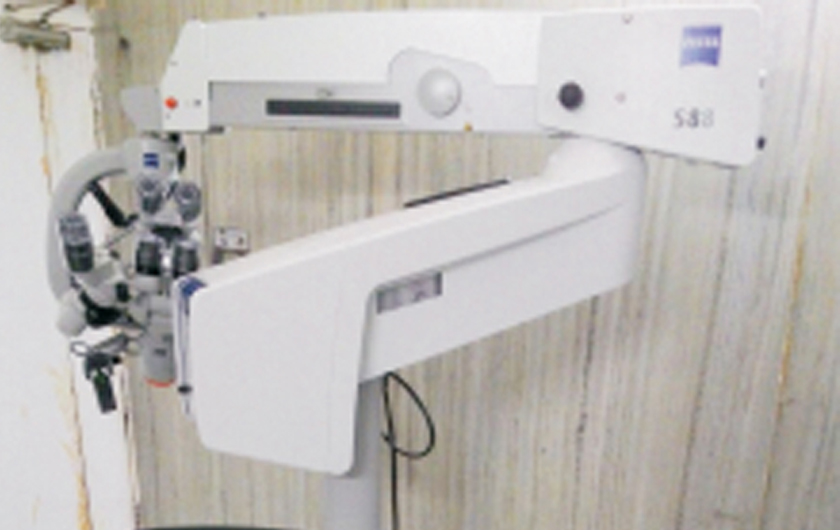 Operating-Microscope